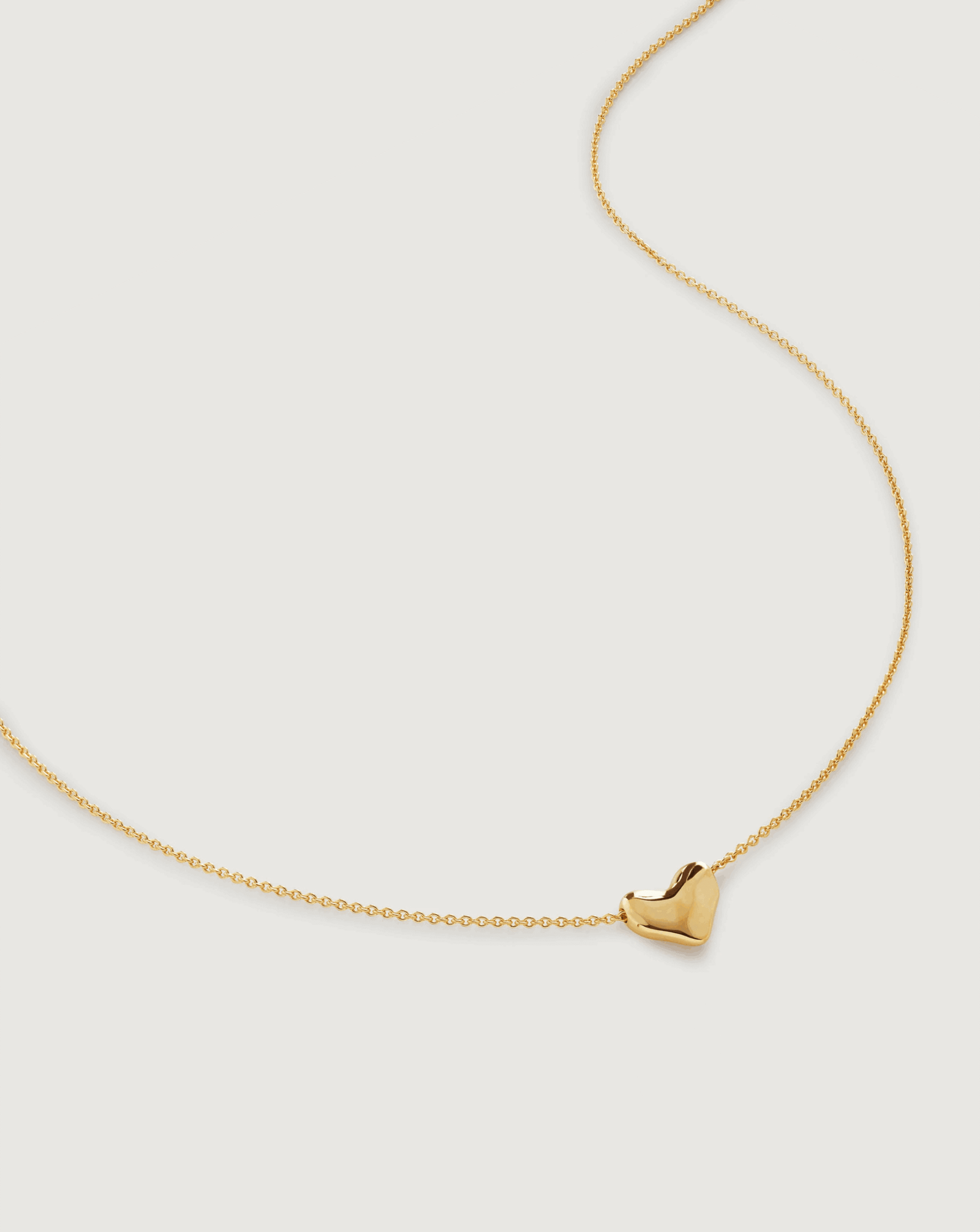 1 ALESSIA LOVE Heart Chain Necklace - Image 1